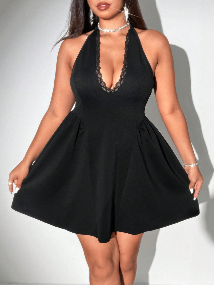 Vestido Mini Preto Halter Plus - Maxi Dress Halter avaliação e preço